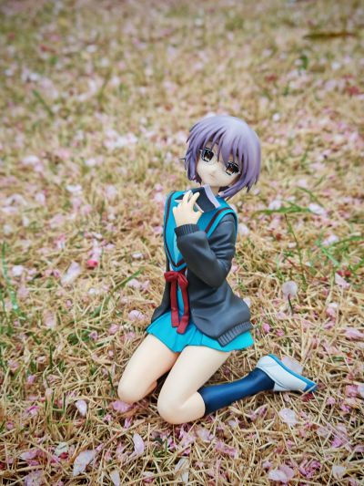 凉宫春日的忧郁 长门有希 School Uniform Ver.