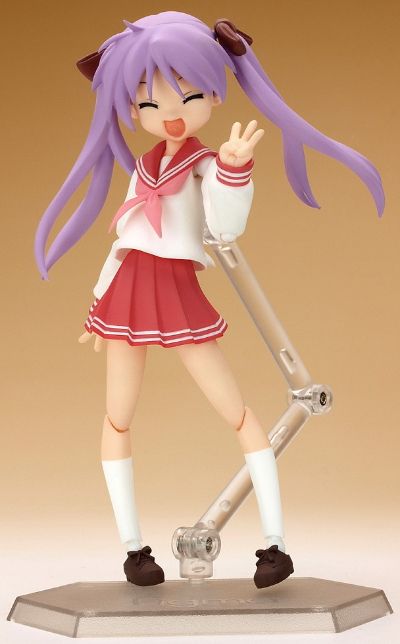 figma#013 幸运星 动画版 柊镜 冬季校服
