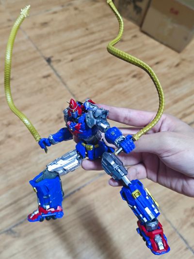 ROBOT魂 ＜超级机器人系列＞ 雷霆V
