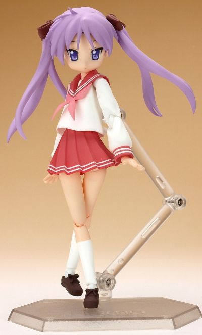 figma#013 幸运星 动画版 柊镜 冬季校服