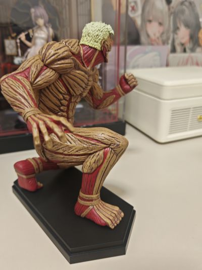 POP UP PARADE 进击的巨人 莱纳·布朗 铠之巨人形态