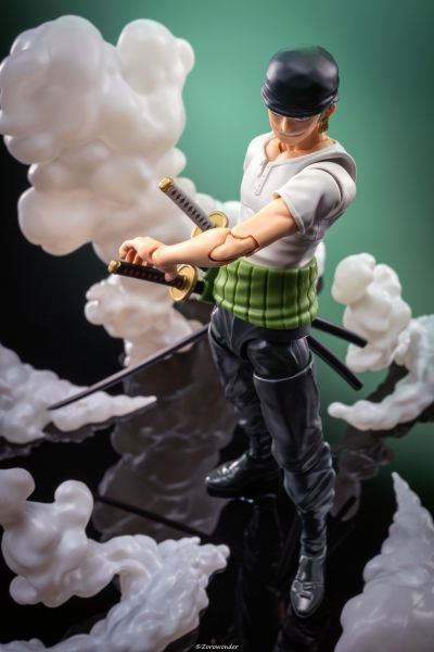 S.H.Figuarts 罗罗诺亚·佐罗 -冒险的序幕-