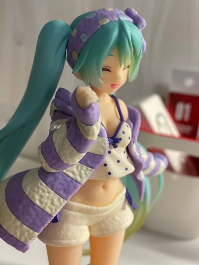 初音未来手办 Costumes VOCALOID 初音未来 Taito Online Crane Limited