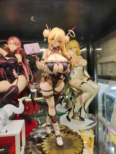 冒险少女协会 自动人偶 巴米露