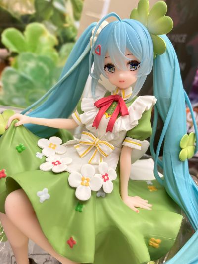 初音未来 压泡面人偶 花仙子系列—幸运草仙子—