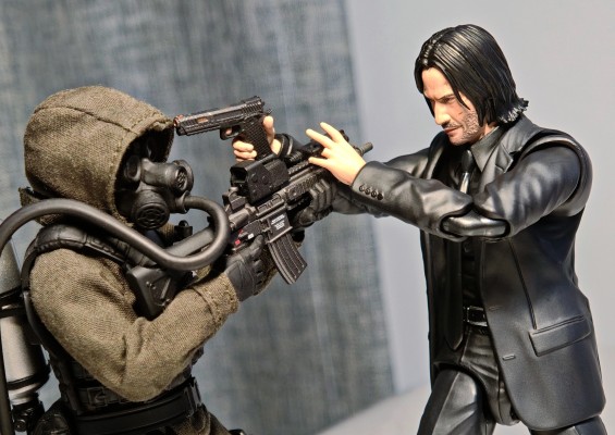 MAFEX 编号233 疾速追杀3 约翰·维克