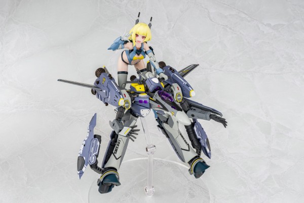 V.F.G. MC-18 超时空要塞F VF-25S 超级弥赛亚
