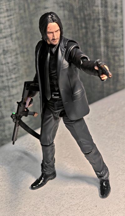 MAFEX 编号233 疾速追杀3 约翰·维克
