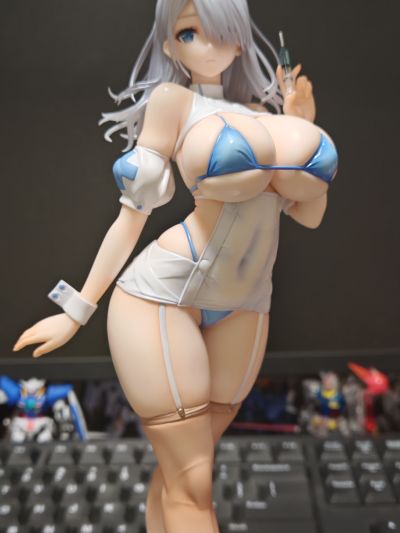 蓝色护士兔女郎