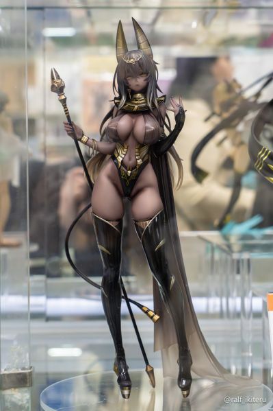 神官希卜娜
