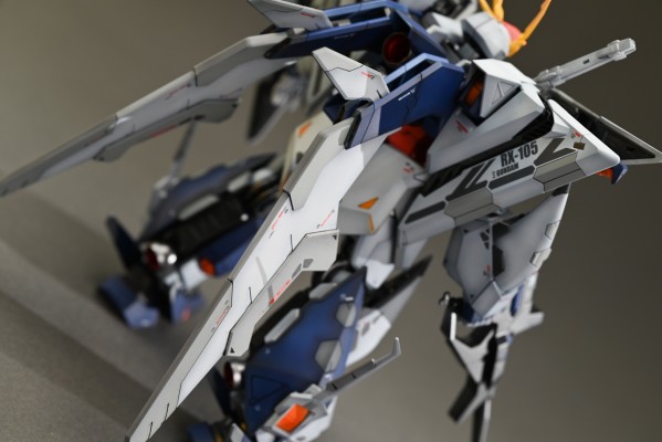 GUNDAM FIX FIGURATION ＃0025 RX-105 柯西高达&RX-104FF 佩涅罗佩高达