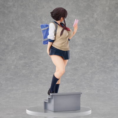 蕾丘叶子
