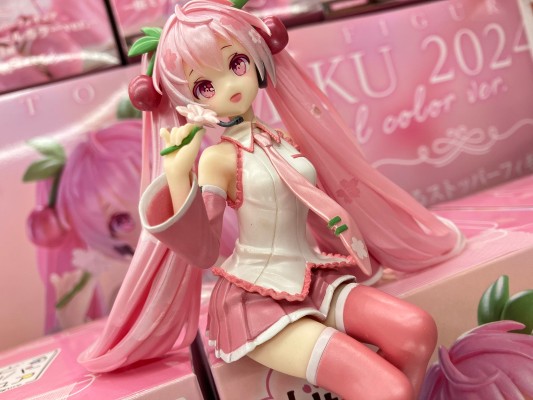 初音未来 压泡面人偶-樱花未来2024 珠光款-