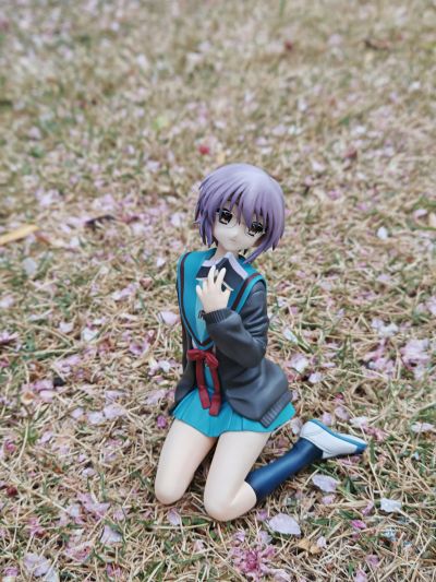 凉宫春日的忧郁 长门有希 School Uniform Ver.