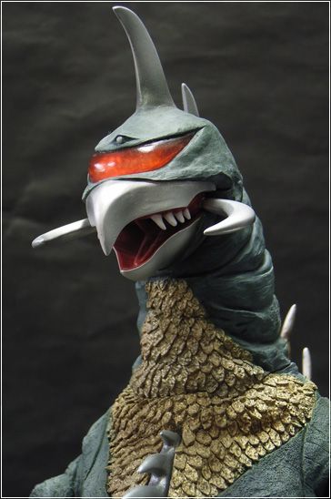 东宝30cm系列 盖刚 涂装完成品