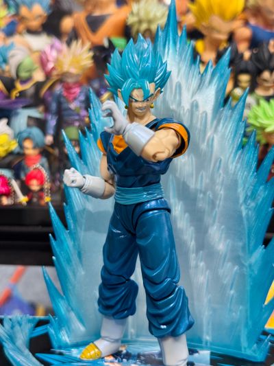 S.H.Figuarts 超级赛亚人之神超级赛亚人贝吉特-专属纪念款-