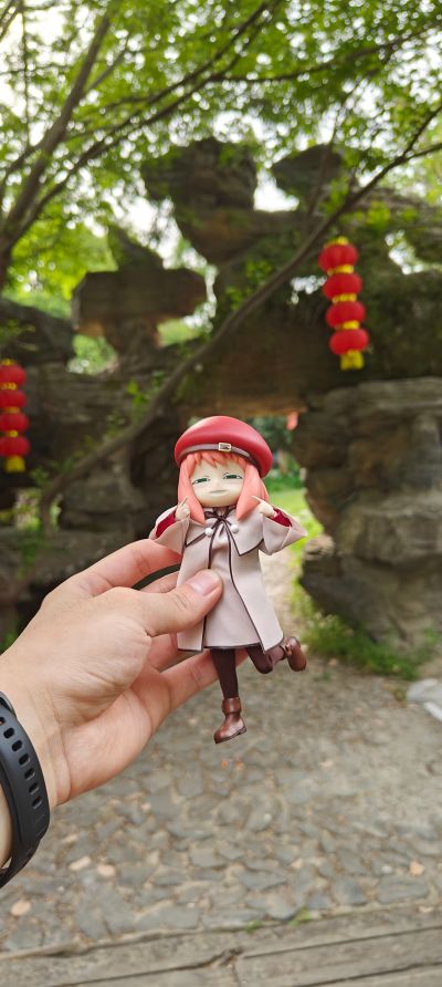 3Z0781 FigZero 间谍过家家 代号：白 阿尼亚·福杰 冬季服装版