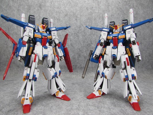 MG 1/100 机动战士高达ZZ  FA-010S 全装甲ZZ高达