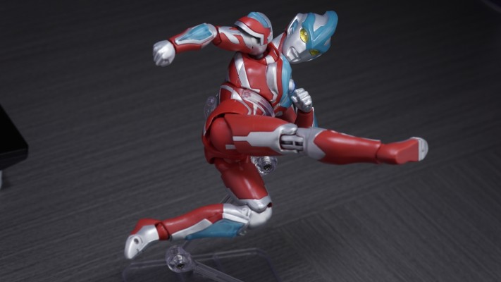 S.H.Figuarts 银河奥特曼（新生代之星）（暂译）