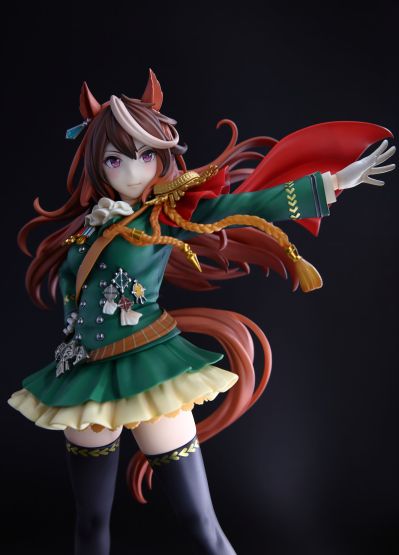 赛马娘 闪耀！优俊少女  皇帝 决胜服