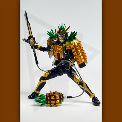 S.H.Figuarts（真骨雕制法）假面骑士铠武系列武装变换配件包（菠萝武装与草莓武装）