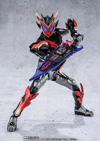 S.H.Figuarts 假面骑士苦涩加布 霹雳软糖形态