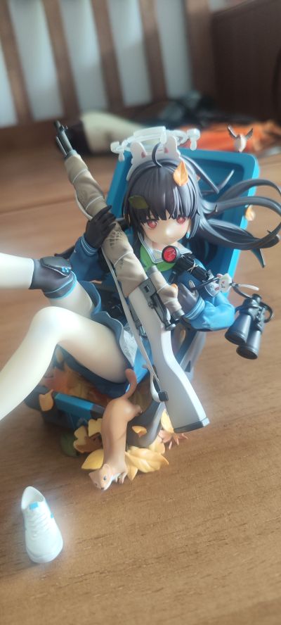 蔚蓝档案 霞泽美游（泳装）