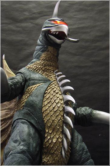 东宝30cm系列 盖刚 涂装完成品