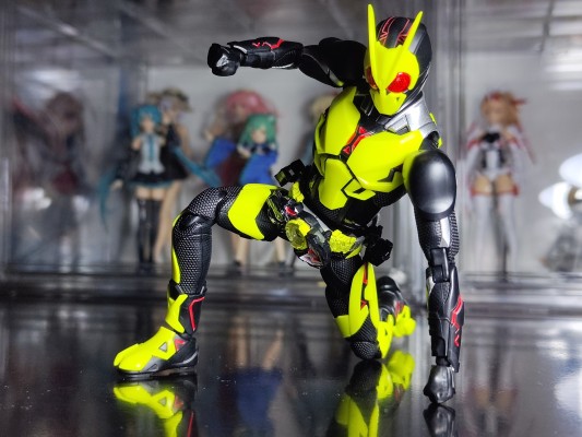 Figure-rise Standard 假面骑士零一 高跃飞蝗
