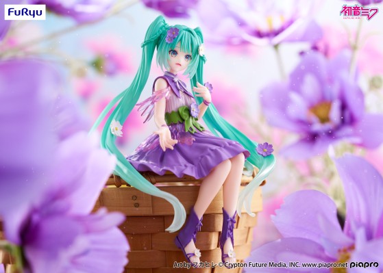 初音未来 压泡面人偶 花仙子系列—紫色波斯菊仙子—