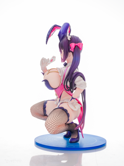 兔女郎发牌员