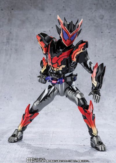 S.H.Figuarts 假面骑士苦涩加布 霹雳软糖形态
