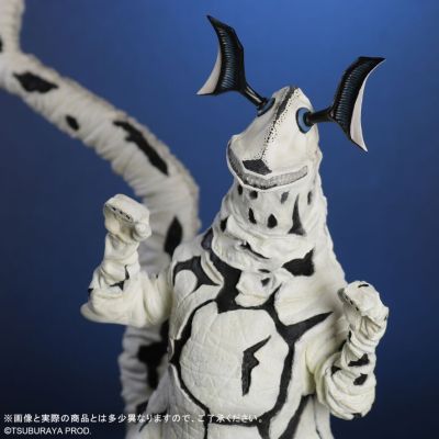 巨型×著名造型师系列    艾雷王