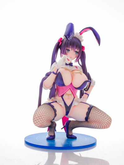 兔女郎发牌员