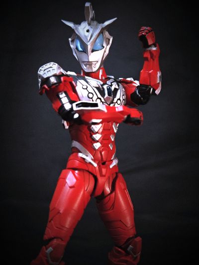 S.H.Figuarts  捷德奥特曼 终极形态