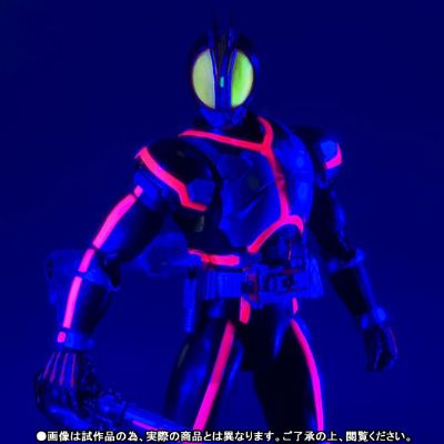 S.H.Figuarts 假面骑士555 荧光底座套装