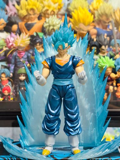 S.H.Figuarts 超级赛亚人之神超级赛亚人贝吉特-专属纪念款-