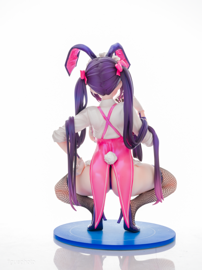 兔女郎发牌员