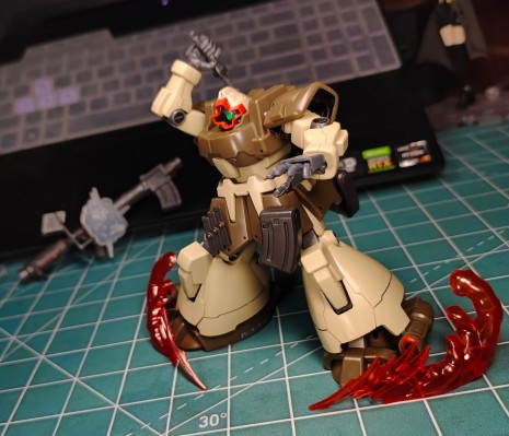 HGUC 机动战士高达0083 星尘的回忆 MS-09F/trop 热带型大魔 Sand Brown