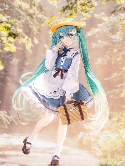 初音未来 时装人偶 乡村时装（TAITO线上抓娃娃专属款）