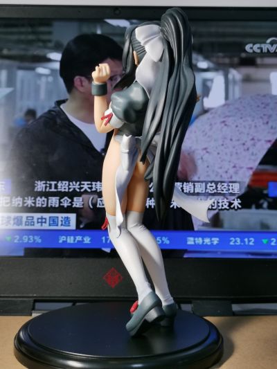 【あみあみ限定特典Ver】 SW系列 クリムゾン グレイヴ 蜜莉姆・伊克萨斯 麗しのメイドバージョン