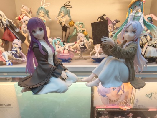 Desktop Cute 葬送的芙莉莲 菲伦