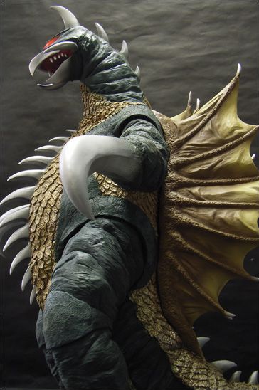 东宝30cm系列 盖刚 涂装完成品