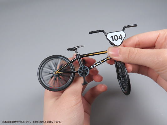 普利普拉 人偶的运动 BMX 竞速车 黑色