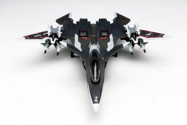 1/144 FFR-41MR 战斗妖精雪风 MAVE 最终出击形态