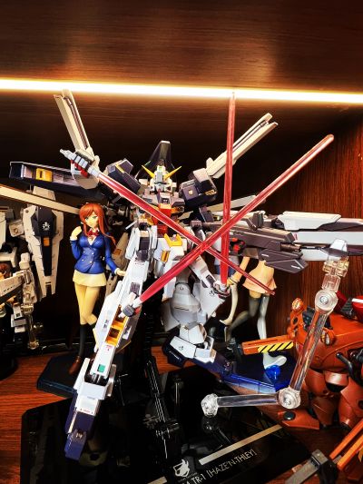 METAL ROBOT魂＜机动战士系列＞  TR-1高达[海瑟斯雷]
