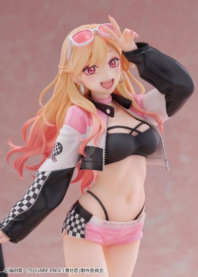 更衣人偶坠入爱河 动画版 喜多川海梦 赛车女郎