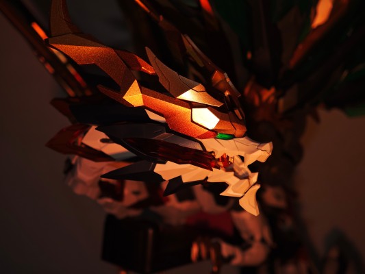 Emp-01 元灵黄帝·帝神机《应龙神装形态》套装