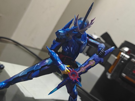 S.H.Figuarts  假面骑士十圣刃