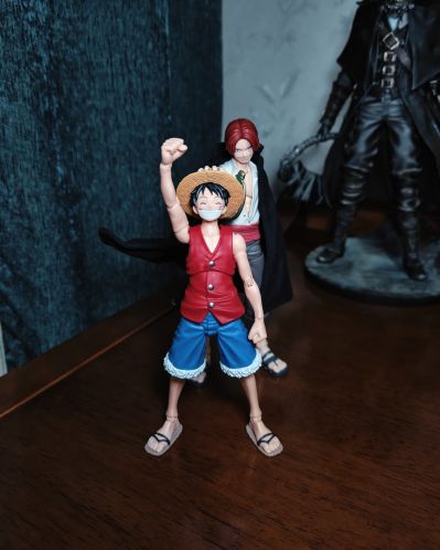 S.H.Figuarts   蒙奇·D·路飞-冒险的序幕-